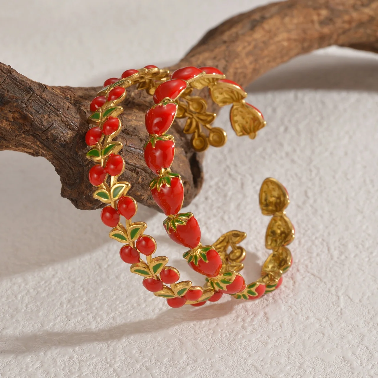 

Wholesale Lovely Stainless Steel Strawberry Open Bangles Titanium Enamel Berry Red Bracelet Summer Funny Cheap Accessory Jewelry