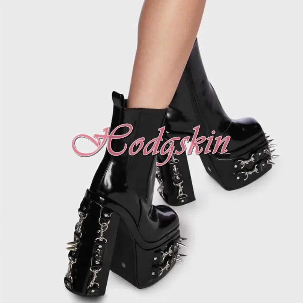 New Style Rivet Chain Ankle Boots Round Toe Platform Chunky High Heels Side Zipper Boots Women Sexy Shoes Winter Banquet Leather
