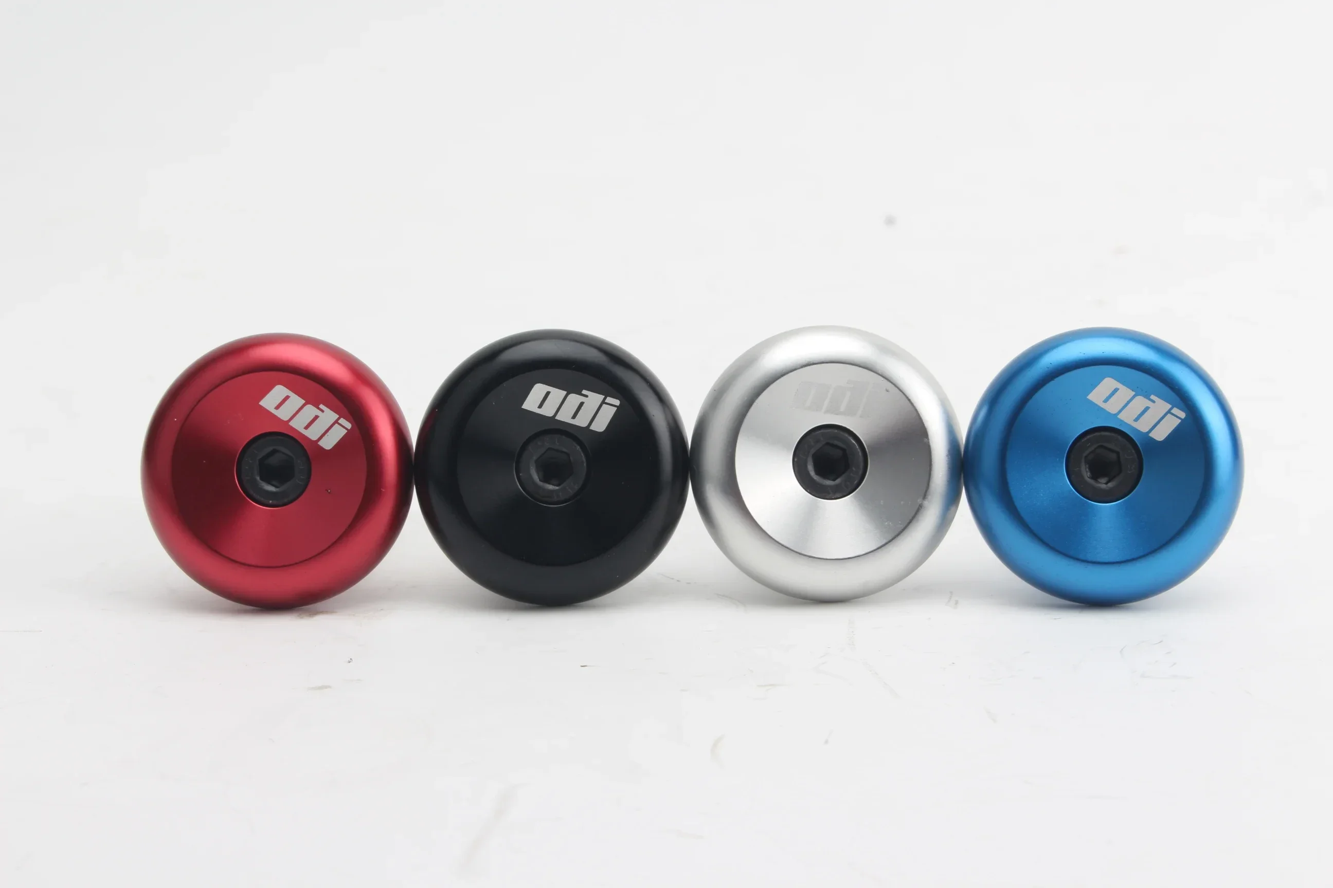 ODI Bicycle Expansion Handle Plugs Ultra-Light Aluminum Alloy Balance Handle Plugs Bike Bar Ends Caps for DH/XC Bicycle Parts