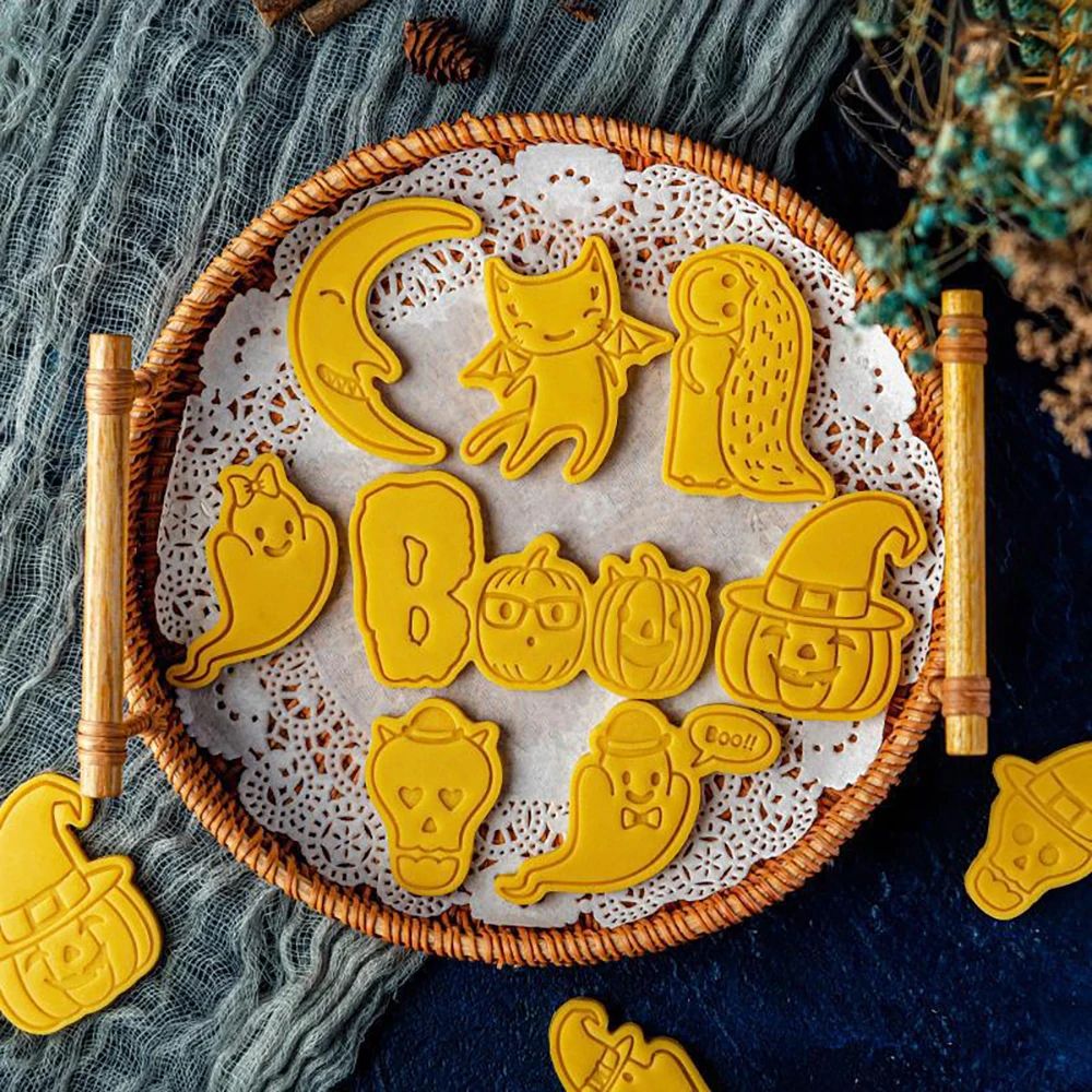 

Halloween Cartoon Ghost Bat Cookie Cutters DIY Bakery Tools and Accessories Stampcookie Cutters