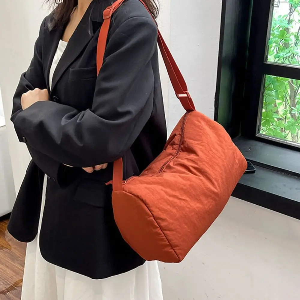

Fashion Korean Style Versatile Shoulder Bag Solid Color Large Capacity Simple Crossbody Bag School Bag Dumpling Bag Women