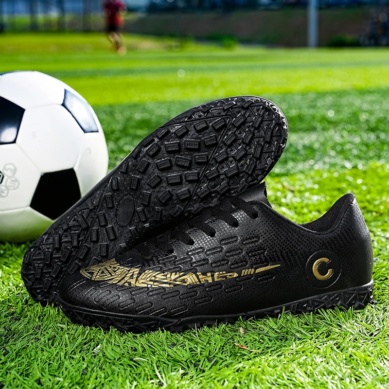 New Men Soccer Shoes Professional Football Boots TF Outdoor Comfortable Lightweight Sports Shoes Long Spikes High-quality Futsal