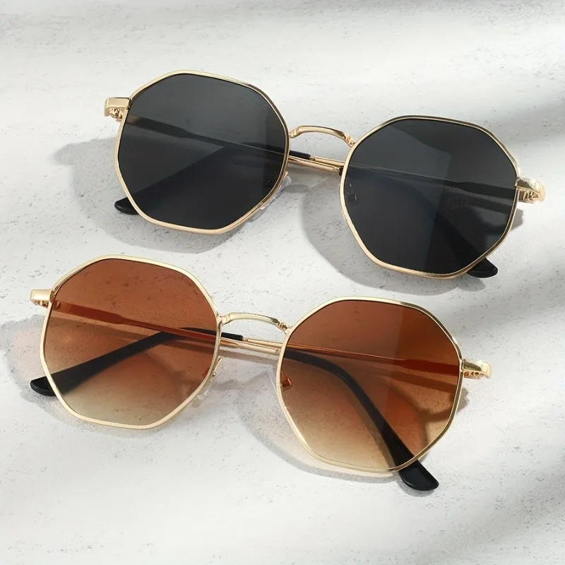 Gafas de Conducción Modernas con Marco Metálico Poligonal Retro - Ideales para un Estilo Casual, Lentes de Espejo, Material de PC