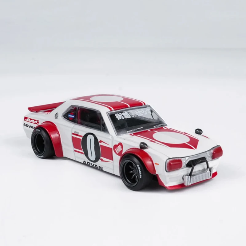 

Литой под давлением оригинальный масштаб 1:64 Skyline 2000GT-R модель из сплава, имитация украшения, хобби, сувениры, коллекция подарков, статический дисплей