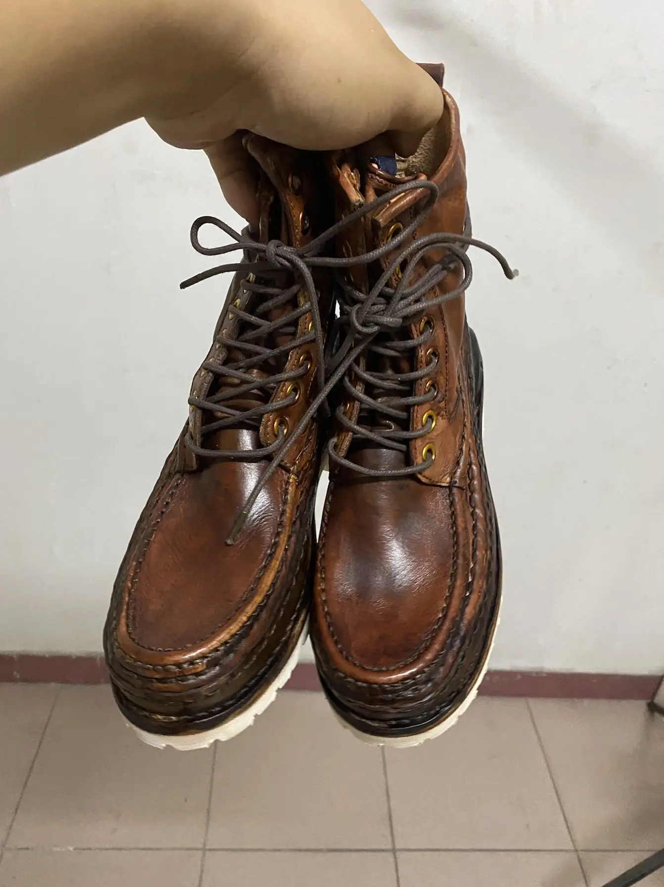 

Ботинки Visvim ICT GRIZZLY 2026 года, окрашенные в технике mud dyeing, от производителя, ограниченная серия, высокие ботинки с последующей обработкой, ручная работа, для мужчин