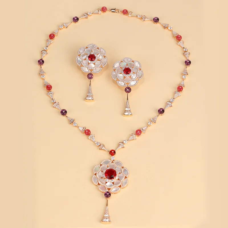 Fashion High-end Jewelry Women Lady Inlay Red Zircon Mother of Pearl Fanned Pendant Plated Rose Gold Color Necklace Earrings