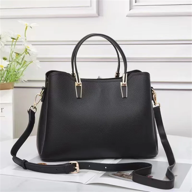 

Casual Women Genuine Leather Handbag First Layer Cowhide Tote Bag Solid Pattern Ladies Shoulder or Crossbody Bags