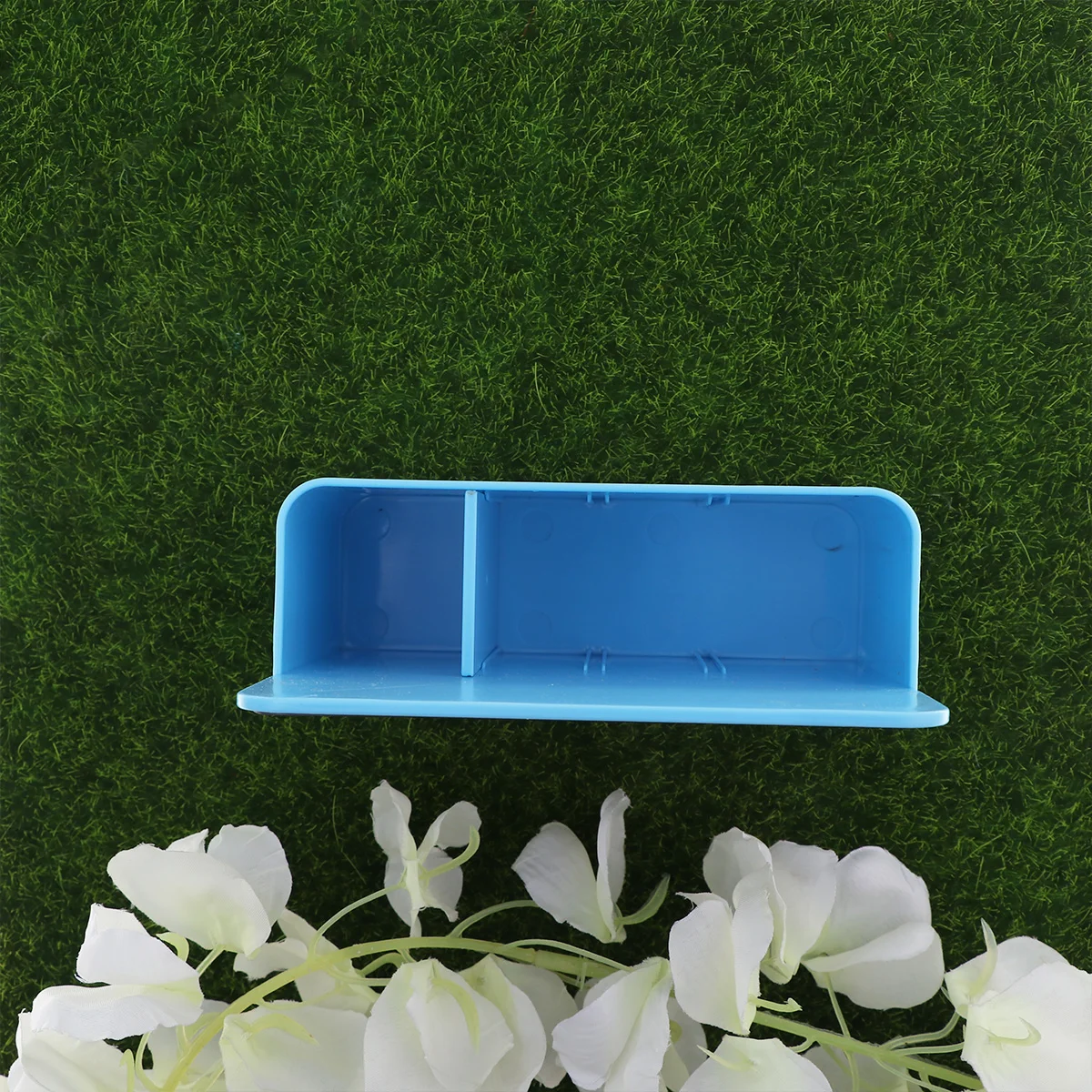 

Sky-Blue Magnetic Stationery Storage Box Plastic Organizer for Marker Pen Chalk Pencil Whiteboard Surface Office Desk Storage