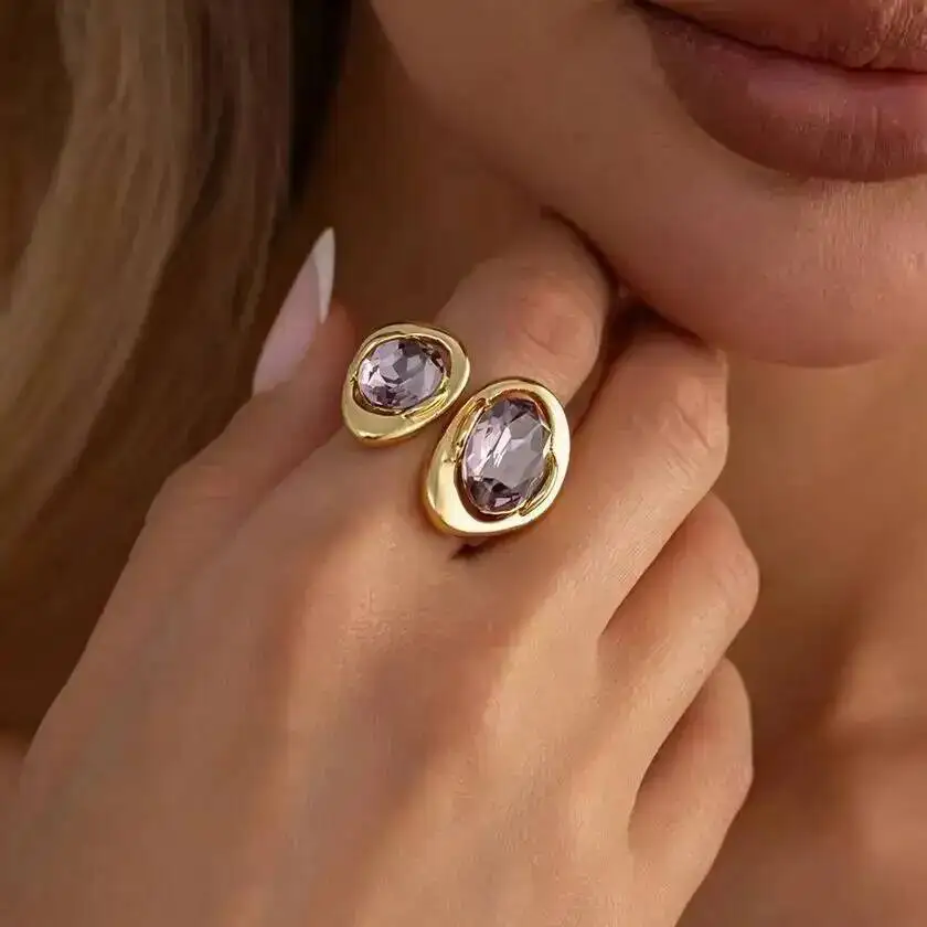 IngeSight.Z Luxury Exquisite Inlay Acrylic Rhinestone Ring f