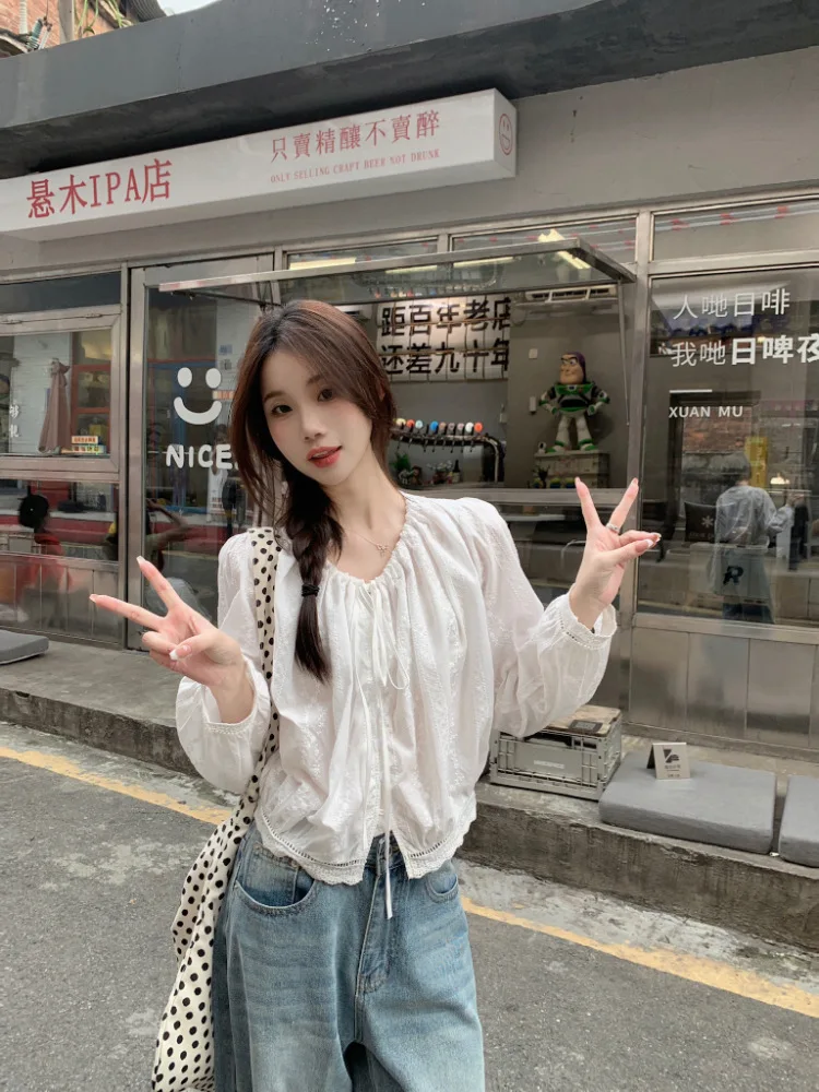 

Women Blouse Autumn Clothes 2024 New Korean Popular Style Female Casual Long Sleeve Embroidery Tops Fashion Lace Up Shirt Blouse