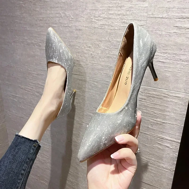 

Роскошные женские туфли с пуговицами, Роскошные туфли с пуговицами для праздников и надписей, золотистые туфли