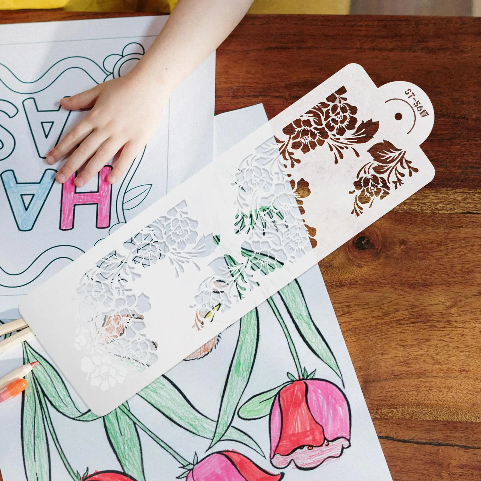 Delicate Hollow Heart Print Stencil Template for Children's Drawing Craft Class School Home Travel Creative Motor Skills