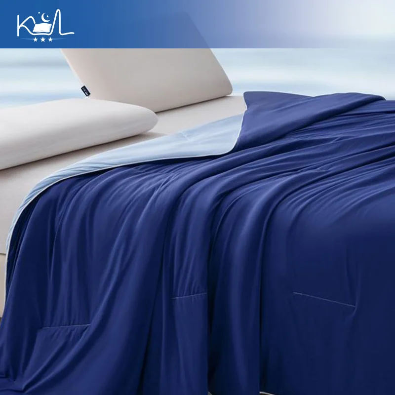 100% Mulberry Silk Summer Cooling Quilt, Lightweight Air Conditioner Comforter, Thin Cooling Blanket, Machine Washable