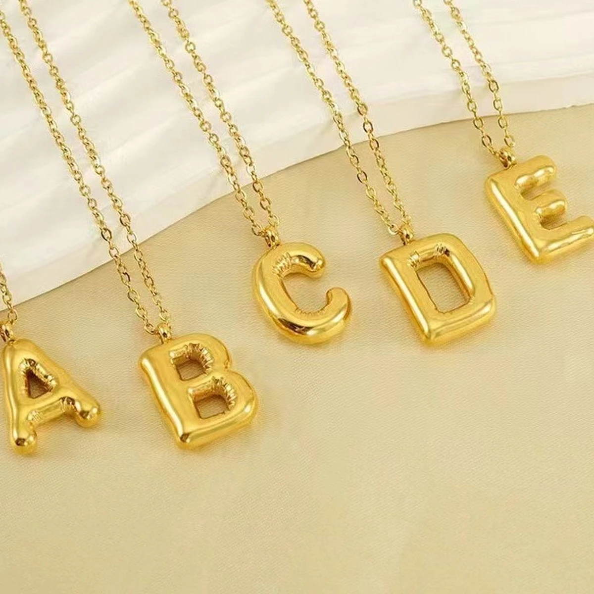 Bubble Alphabet Exquisite Letter Pendant PVD Gold-Plated Stainless Steel Initial Necklace for DIY Jewelry Making