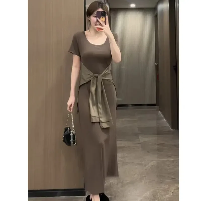 Novo feminino emenda alça solta cintura emagrecimento camiseta design emenda falso vestido de duas peças