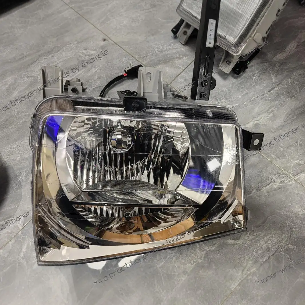 

Подходит для современных фар HD65 92101-5K000 92101-5K001