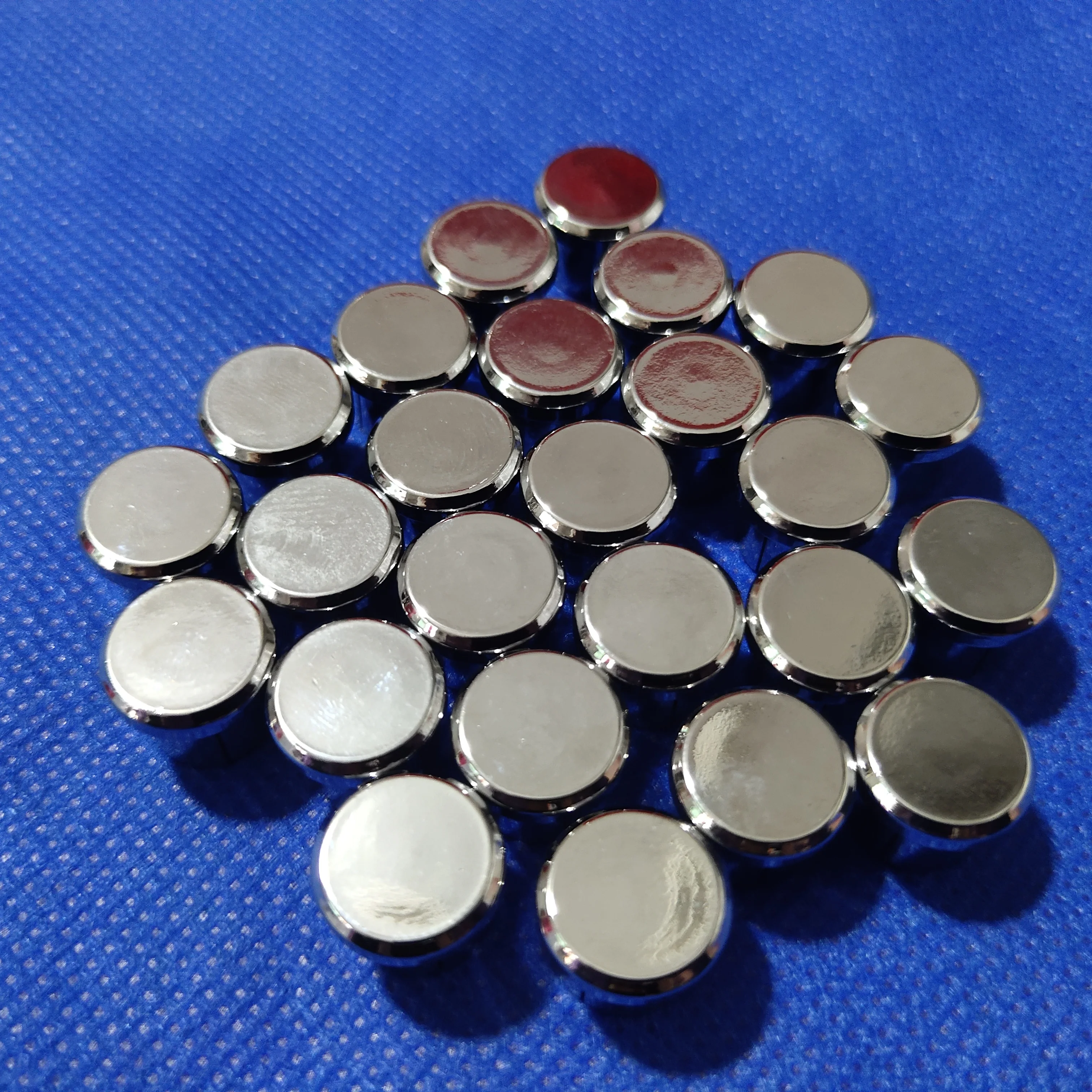 100Pcs OFC Plated Rhodium RCA Protective Cap Dustproof and Anti-oxidation non-magnetic Metal Protective Cover Protective Cap