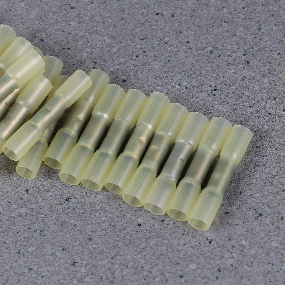 

25Pcs Heat Shrink Crimp Connectors 1.5-2.5mm Waterproof Butt Wire Terminals Dual Walled Design Visual Inspection Sealing Yellow