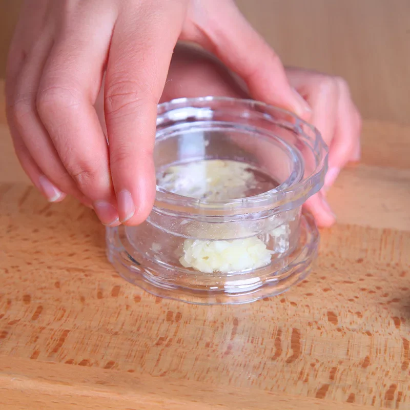 Chopping Garlic Crusher Tools Kitchen Multifunctional Garlic Grinder Home Gadgets Accessories Dining Acceesories Accessory Bar