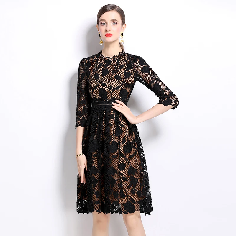 

Autumn Hollow Out Lace Dress For Women O-Neck Vintage Dresses Fashion Runway New