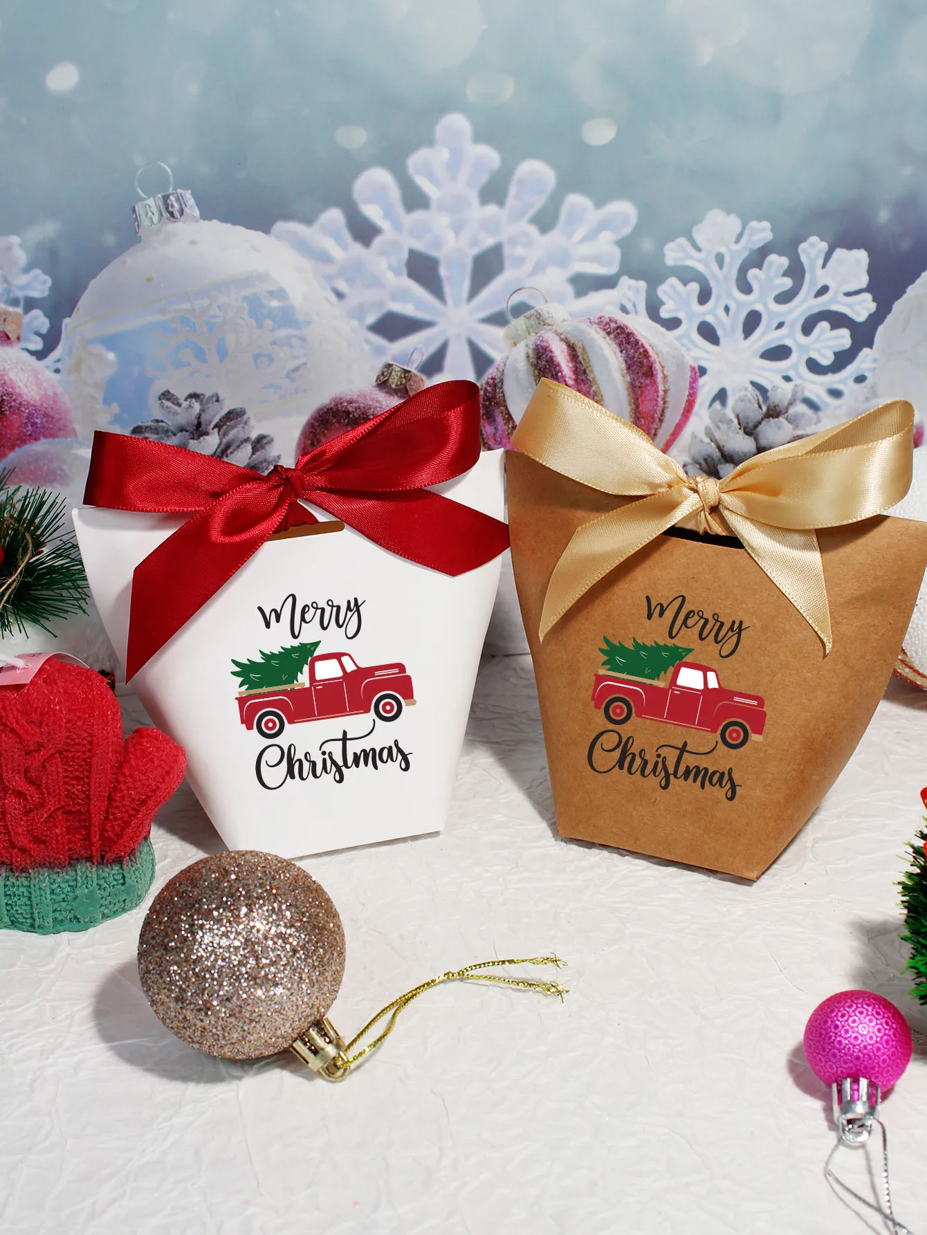 

Christmas Candy Box Merry Christmas Santa Claus Gift Paper Packaging Bags Biscuit Carrier Party Decoration