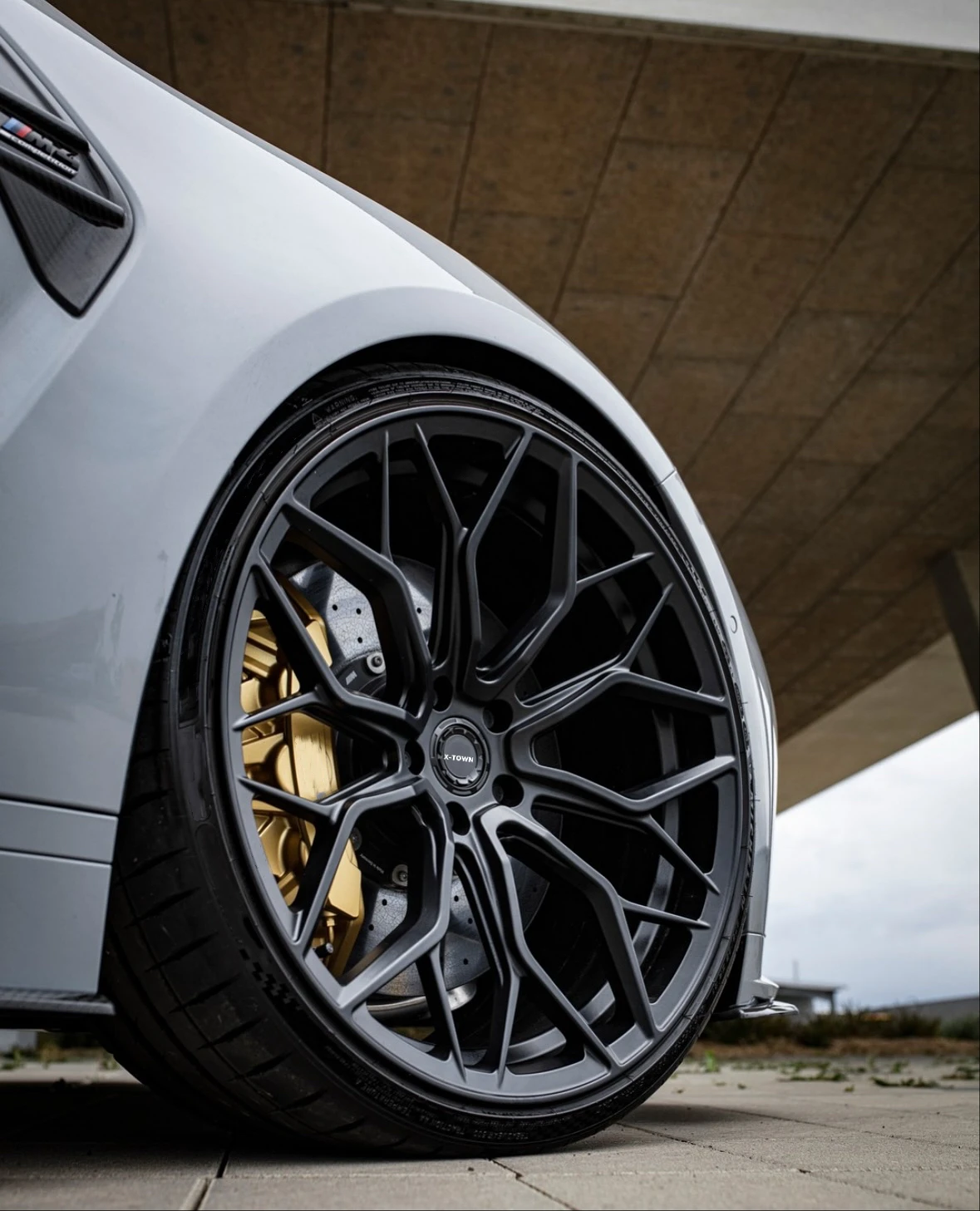 17 18 19 20 21 22 24 26 Inch 5x114.3 5x120 5x112 Glossy Gold Custom Forged Alloy Passenger Car Wheel Rims Sport Tuning