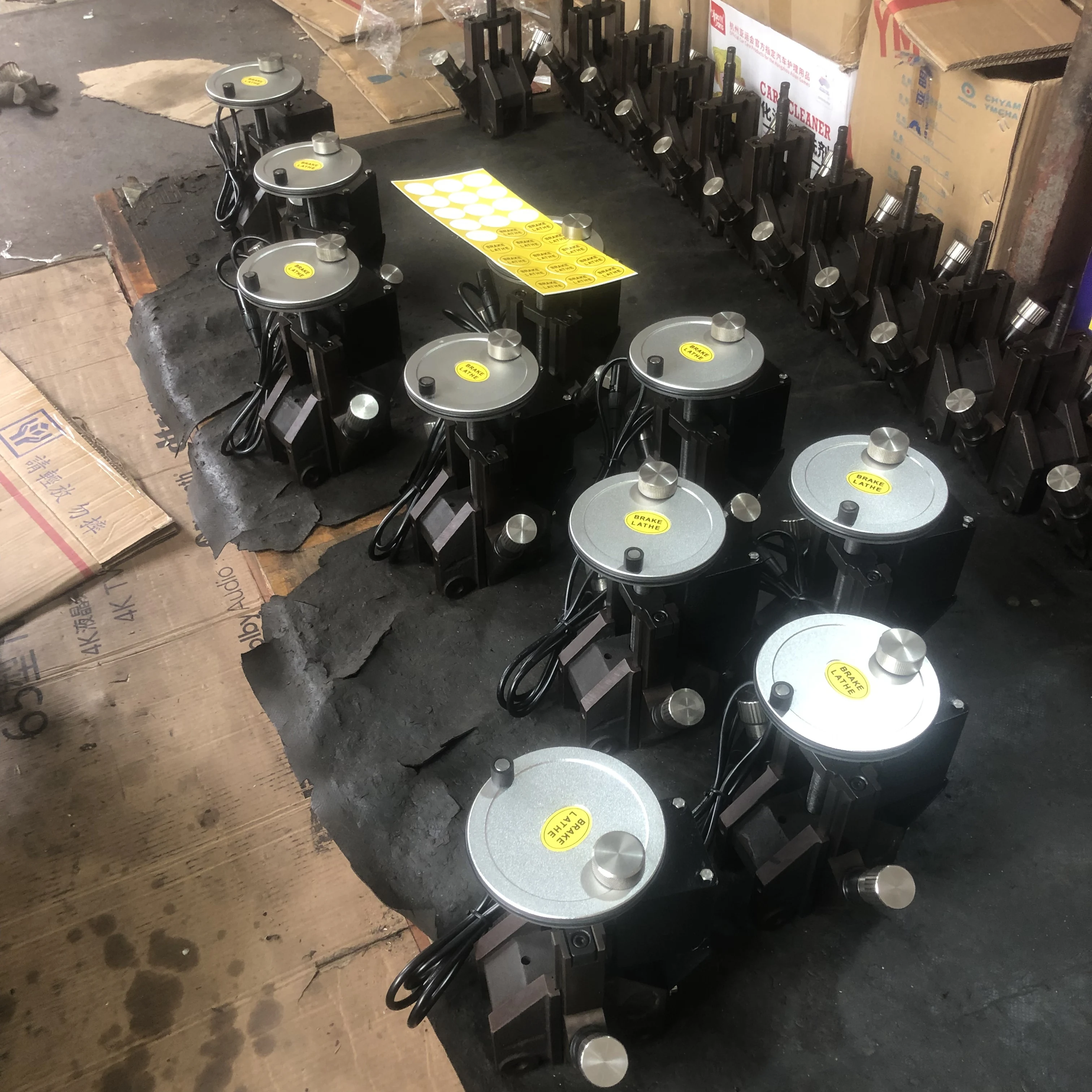 

Automotive wheel hub alignment machine brake lathe accessories, suitable for car maintenance, without a drive mechanism