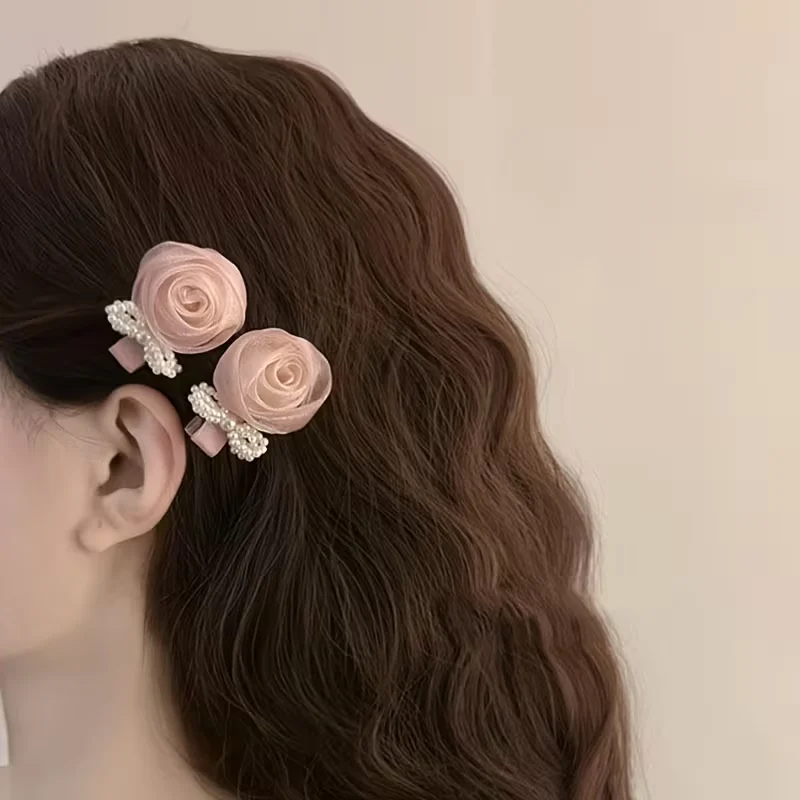 1 Stück/2 Stück Rosa Rosen-Haarspangen mit Imitationsperlen und Schleife, Geeignet für Frauen, Süße Atmosphäre Pony-Seitenclip Entenschnabel-Haaraccessoire – Detail 1
