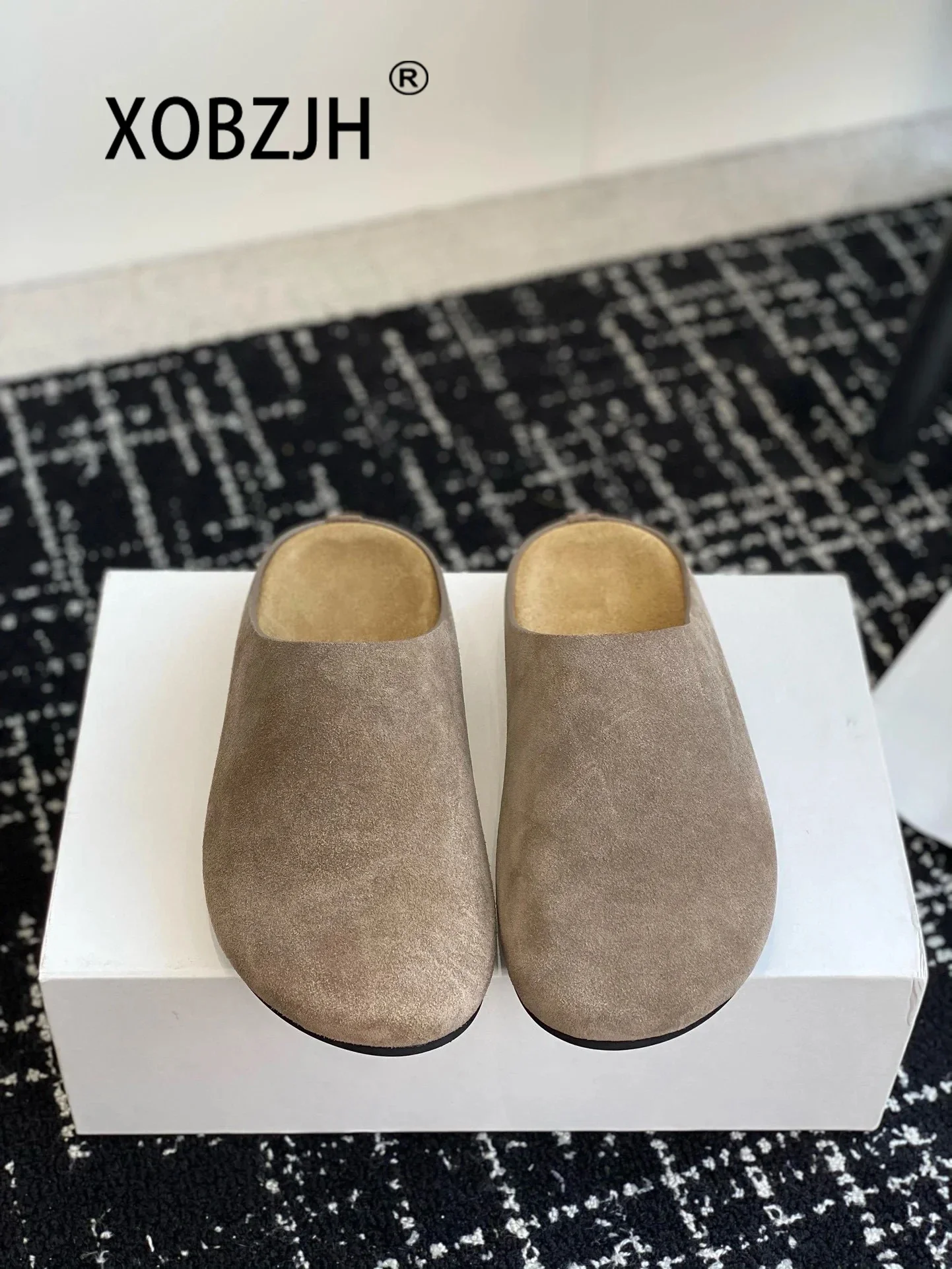 2024 New Flat Slippers Women High Quality KidSuede Mules Shoes Round Toe Casual ComfortSlides Woman Thick Sole Slippers Woman