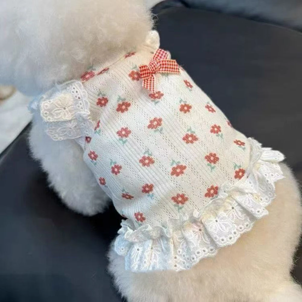 Fashion Bow Dog Vest Summer Suspender Dog Dress Clothes Floral Cat Shirt Cute Lace Cat Flying Sleeves Vest Bichon Pet Costume view 2