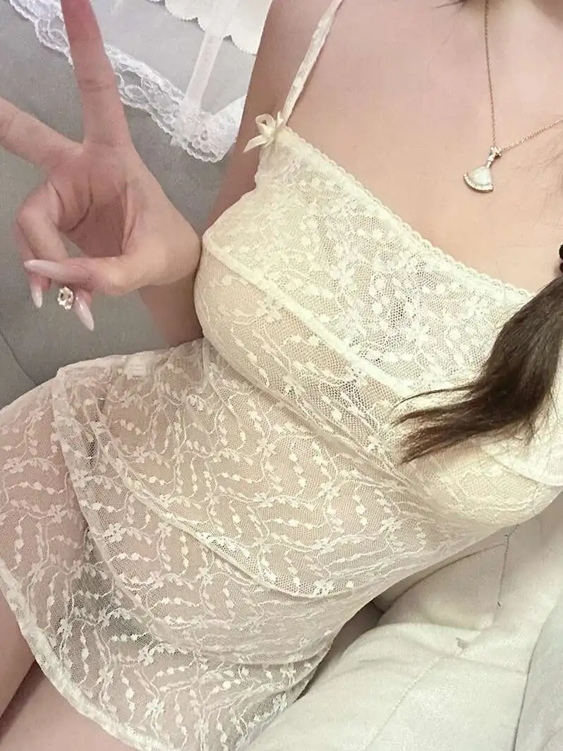 Womengaga 2024 vestido de renda de malha transparente elegante para feminino picante menina sexy split vestido curto slash neck sheer topos amm2