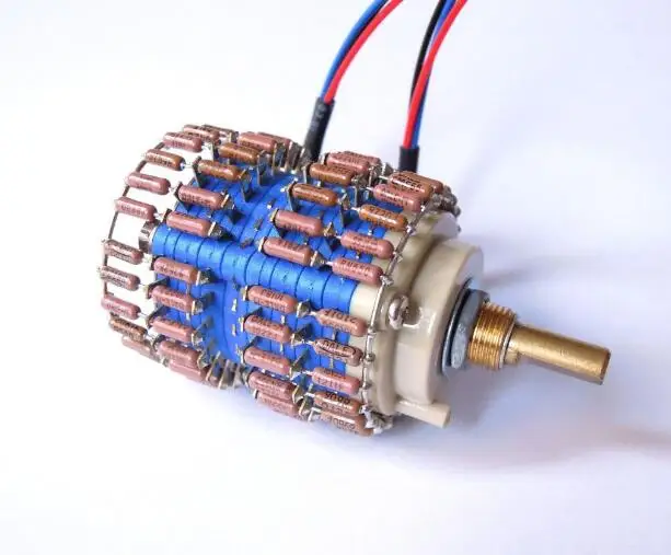 Taiwan made copper shaft 24 speed dual channel DALE full brown L-type volume potentiometer