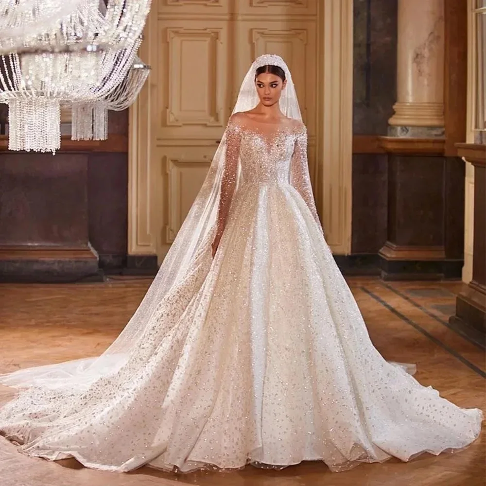 화려한 아플리케 레이스 스쿱 볼 가운 웨딩 드레스 크리스탈 비딩 베스티도 데 노이바 코트 트레인 프린세스 브라이덜 가운 맞춤 제작