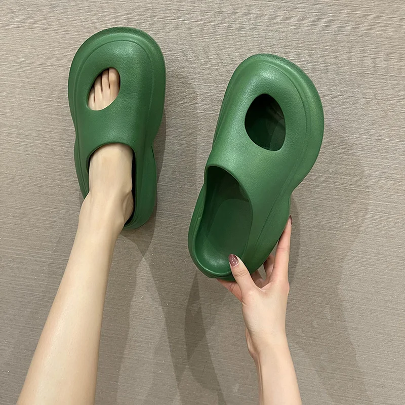 Eva Hole Slippers Women Summer Fashion Ins Outdoor Wear Indoor Home Slipper Man Couples Hollow Beach Slipper Sandals