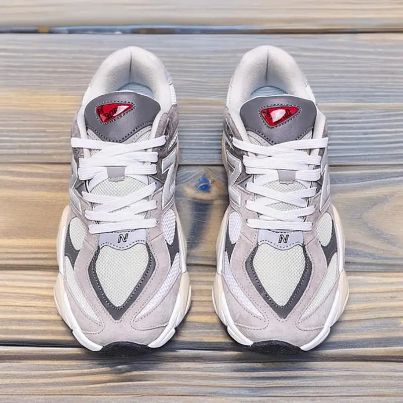 

Pant BootsLightweight running casual sports shoes, responsive cushion, run with ease