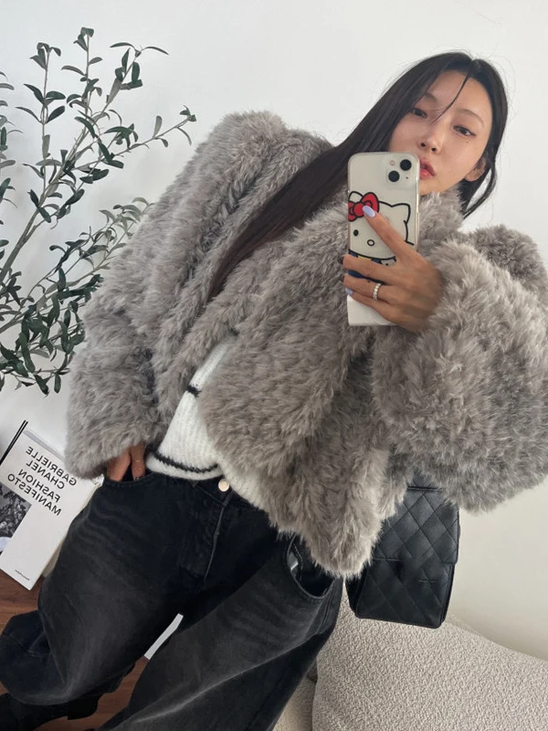 

Winter New Loose Slimming Fur Coat Women Faionable Luxury Warmth Large Coat Matching Scarf Trendy Korean Sle Polyester