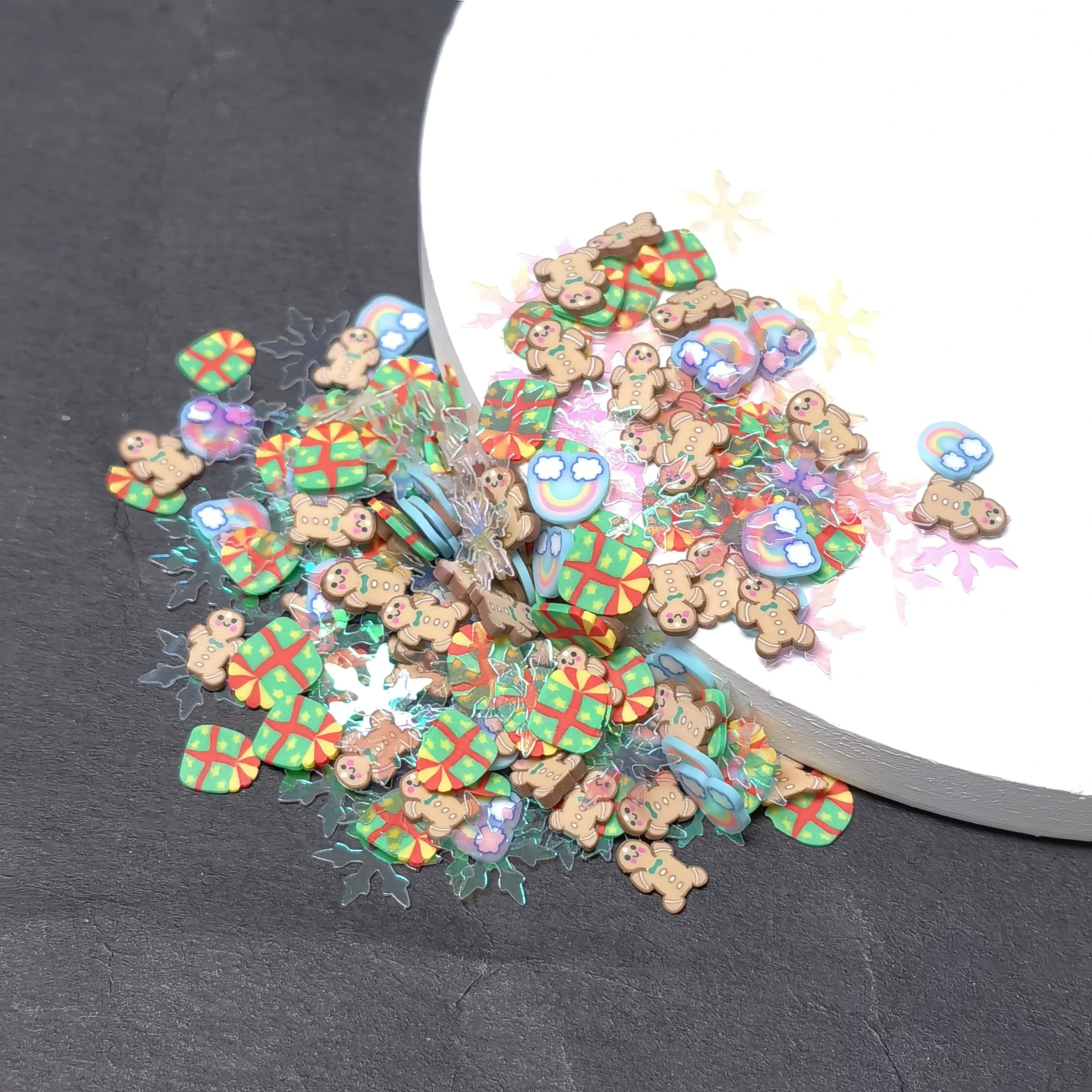 Christmas Gingerbread Man Gift Box Slices Polymer Hot Clay Sprinkles For Shaker Art Decoration DIY Crystal Slime Filling Accesso