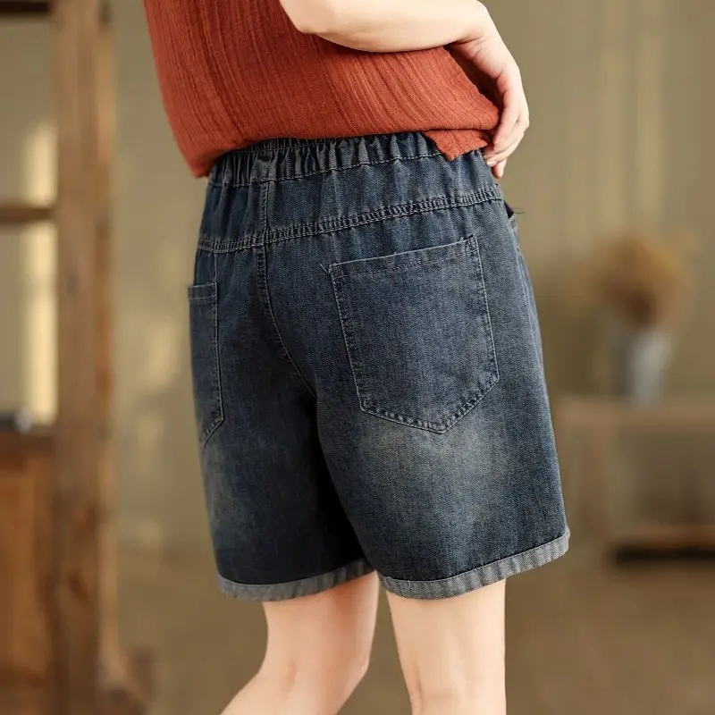 Retro Ethnic Style New Chinese Button Up Embroidered Denim Shorts for Women Summer Thin Style Loose Wide Legged Five Minute