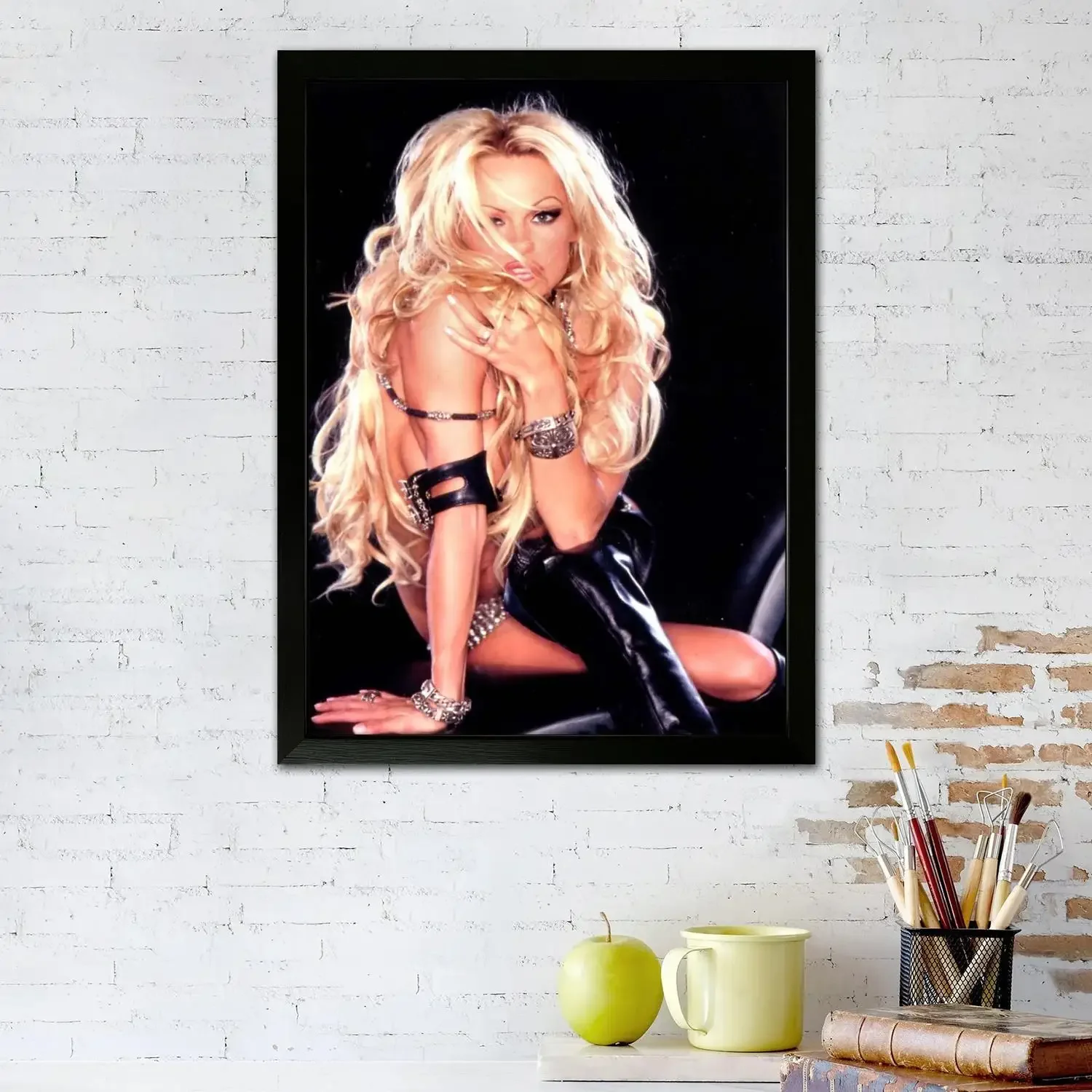 Pamela Anderson Canvas Art Poster and Wall Art, Picture Print, Modern Family Bedroom Decor, Posters,Decorative painting