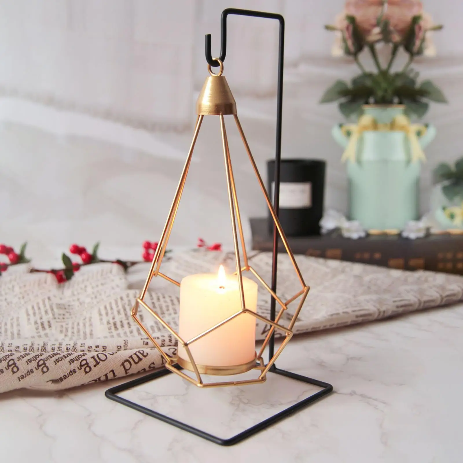 Wrought Iron Geometric Candle Holder Hanging Tealight Sconce for Nordic Home Decor Centerpiece Table Decoration
