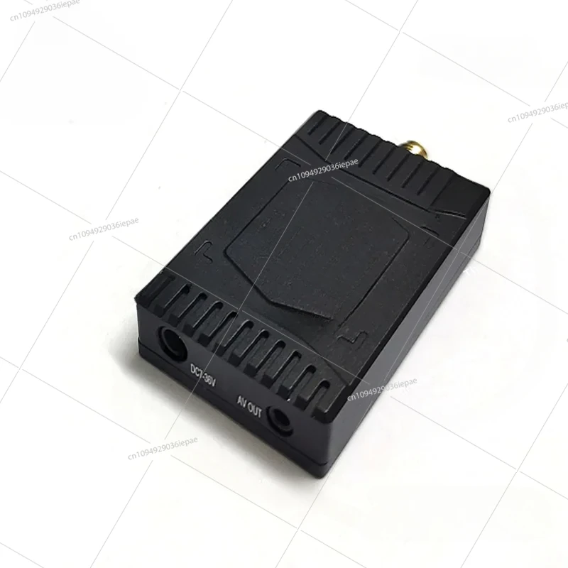 

Price Presale 3.3 G4w Transmitting & Receiving Machine Crossing Machine Long-Distance High-Power UAV FPV Image Transmission