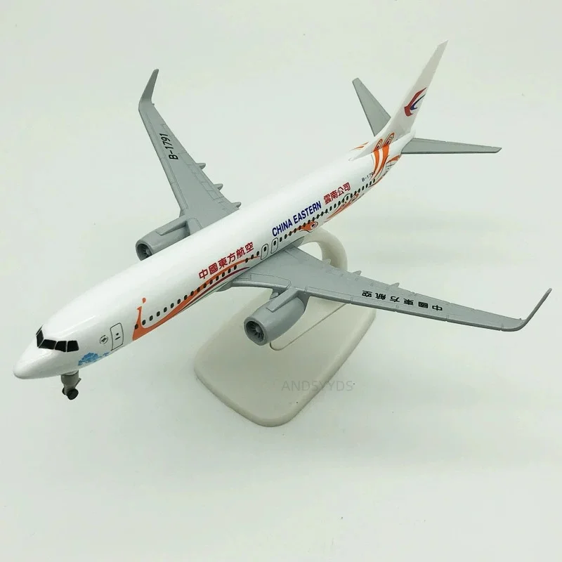 20cm Metal Plane B737-800 Air China Eastern Coating Aircraft 1/400 Scale Model Miniature Airplane With Stand Colletion Display