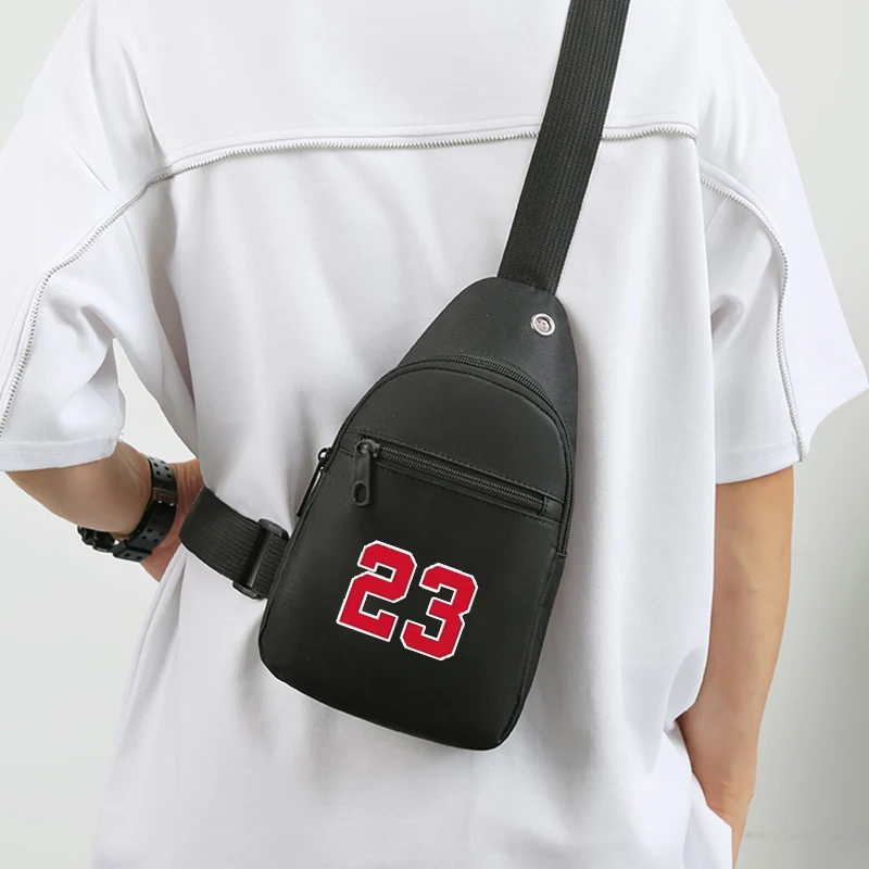 Borsa quadrata neutra per uomo e donna, perfetta per viaggi o affari, con design stampato digitale.