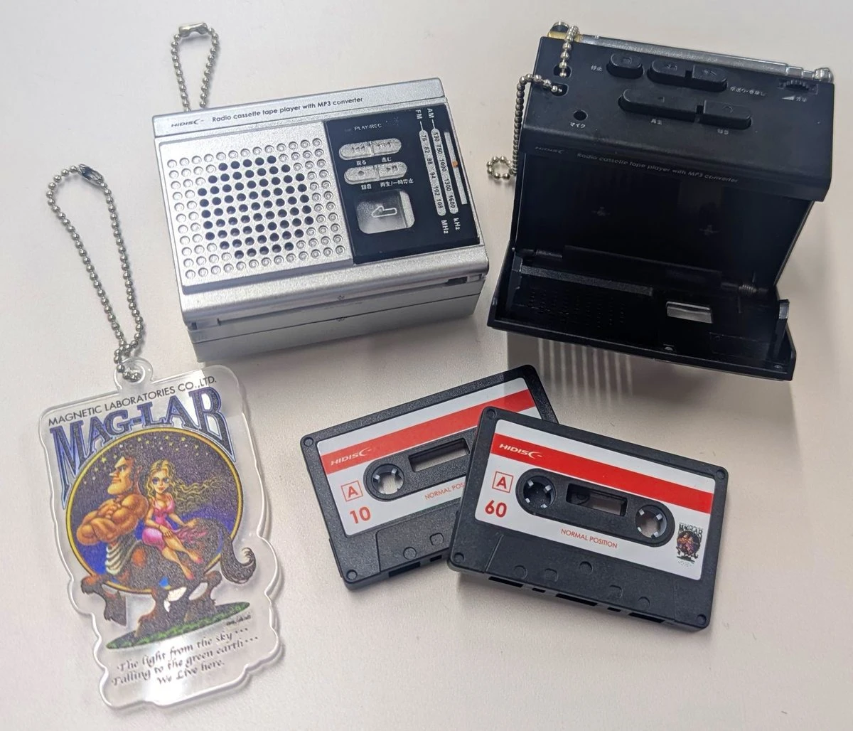 J.DREAM cápsula de juguete, colección de mascotas de laboratorio magnético HIDISC, grabadora de Cassette, cinta, llavero en miniatura, figuras