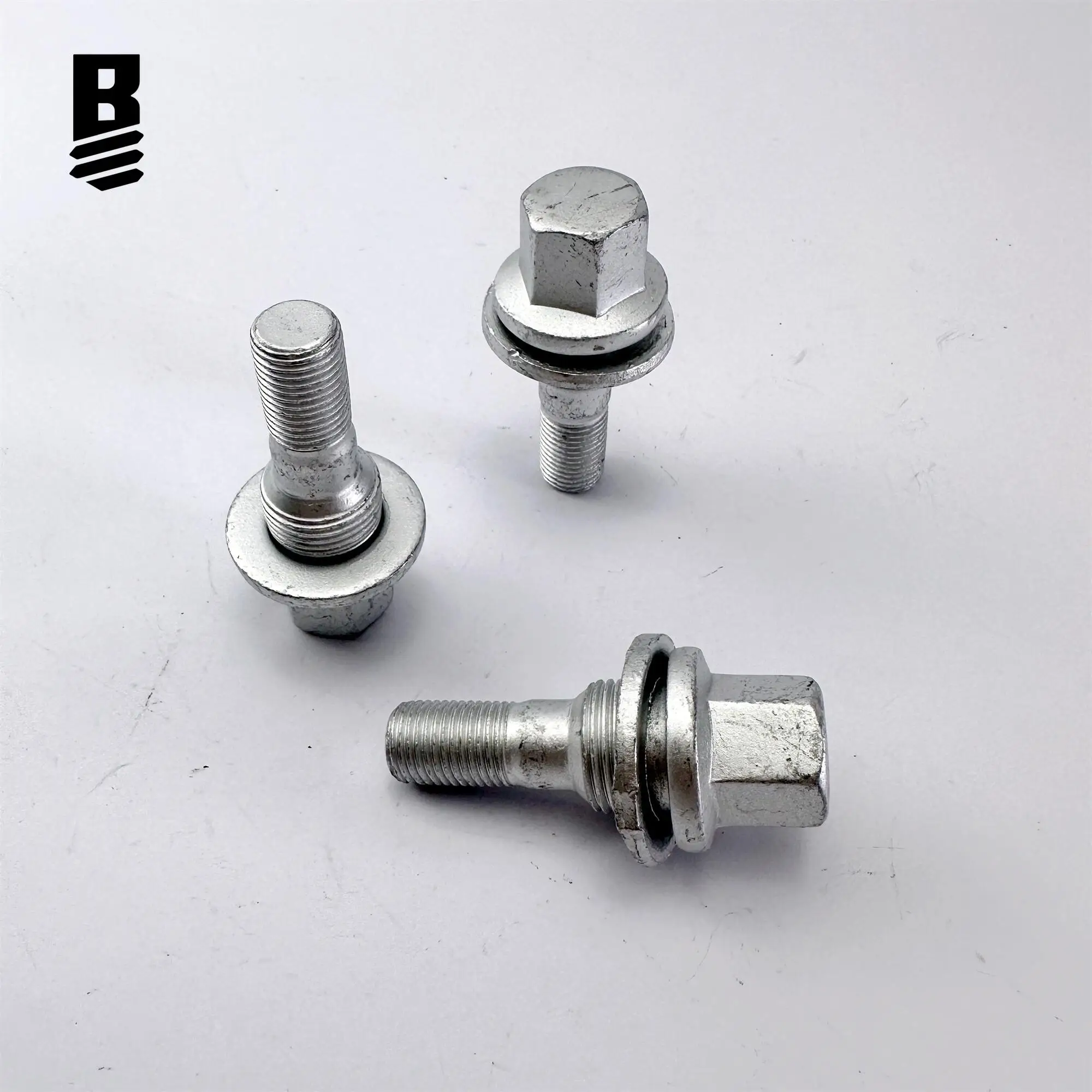 Car Alloy Wheel Nut Bolt Screw Suitable for Peugeot 206/208/301/307/308/407/408 Citroën Thread Length 26/40/45mm M12x1.25