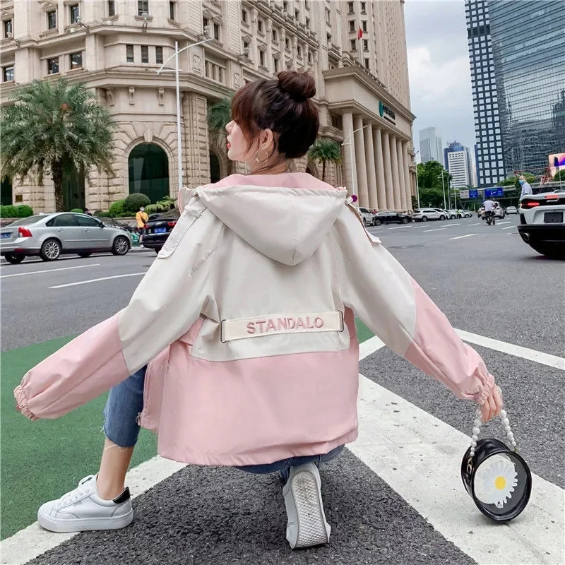 Women Windbreaker Spring Autumn Hooded Coat 2024 New Fashion Trench Coat Temperament Elegant Jacket Top Loose Outwear