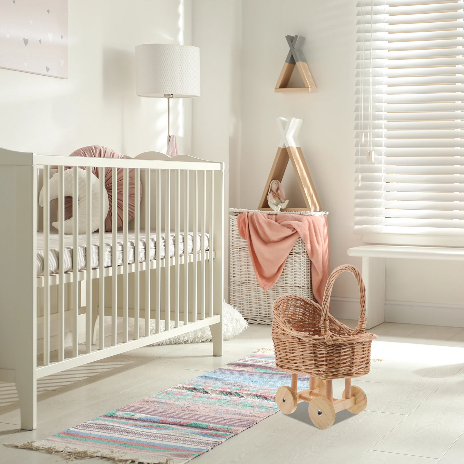 

Willow Cradle Baby Shower Basket Mini Decorative Stroller Carriage Doll Stroller Woven Flower Basket for Baby Shower Party Favor