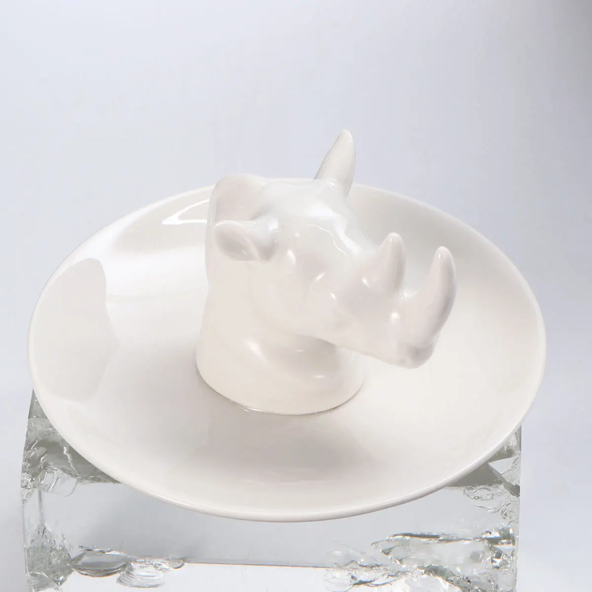 Ceramic Rhinoceros Jewelry Tray Holder Simple Design Household Crafts Great for Organizing Accessories Jewelry Storage Tray