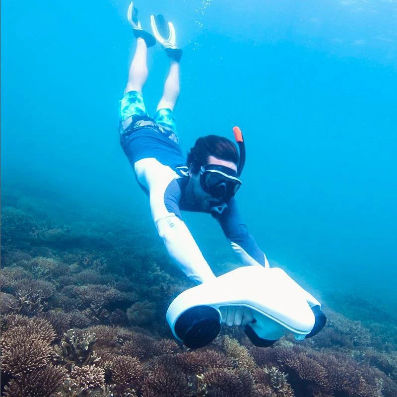 Propulsor subacuático flotador eléctrico de mano