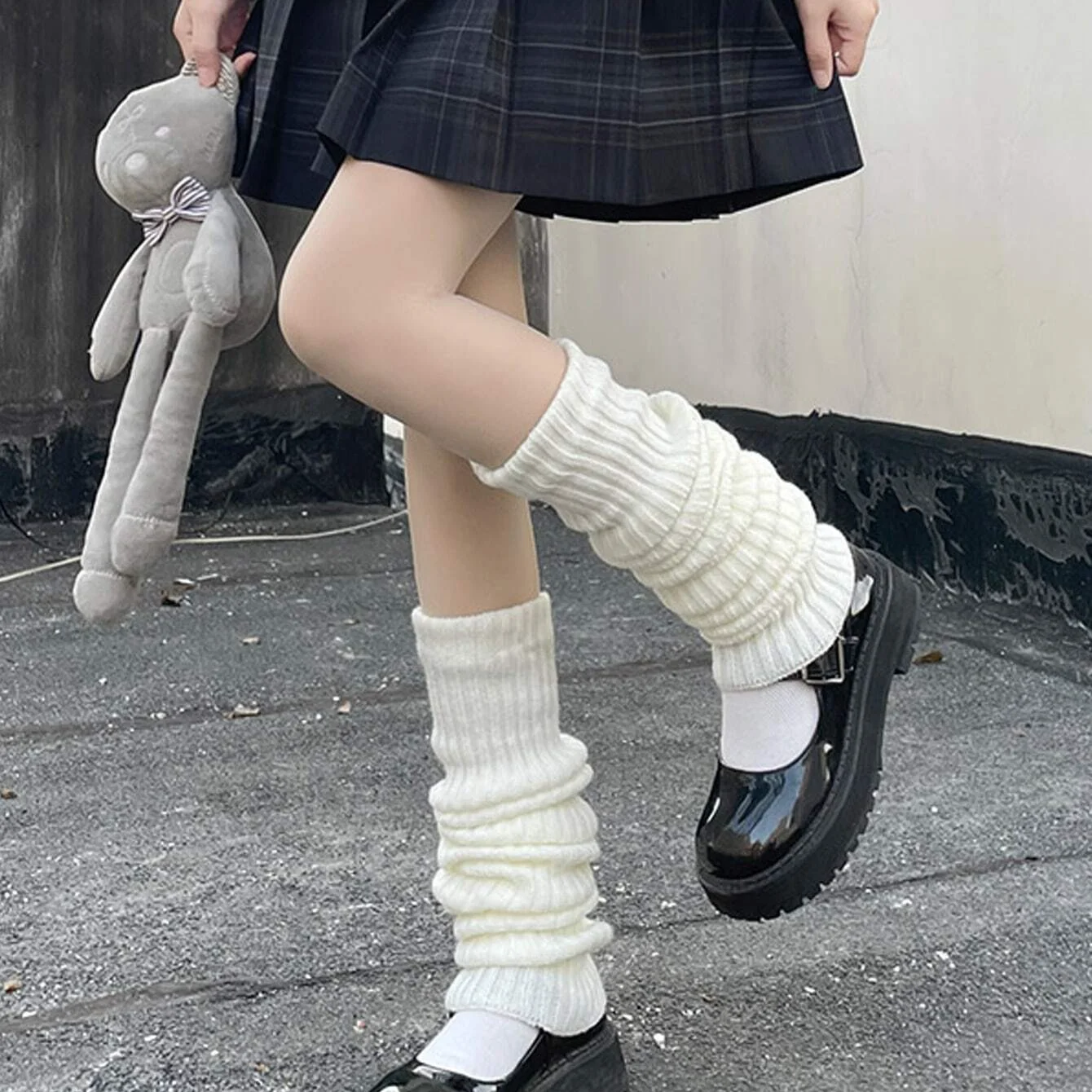 1 Pair Women's Solid Color Vertical Stripe Decorated Sweet And Cute Leg Warmers, Suitable For Spring, Autumn And Winter